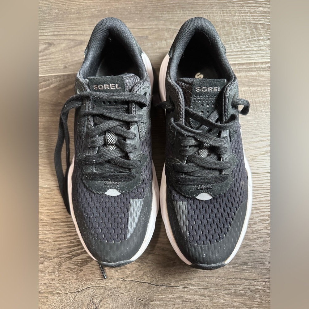 Sorel Black Sneakers with Breathable Mesh and Cushioned Support- women’s size 9